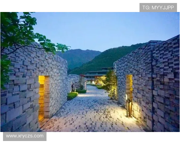 梦幻卧室设计足球明星主题幕布点亮你的私人空间